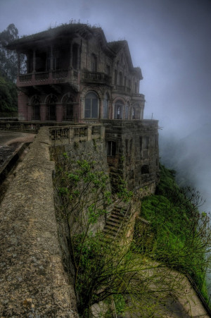 03-Hotel-Salto-del-Tequendama-Columbia-300x451