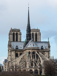 Notre_Dame_de_Paris,_East_View_140207_1